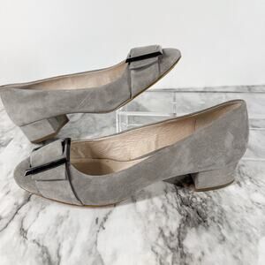 Louise et Cie Brianna Suede Buckle Toe Pumps Dove Gray Shoe 8.5 EU 38.5